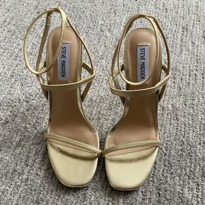 Steve Madden gold heels